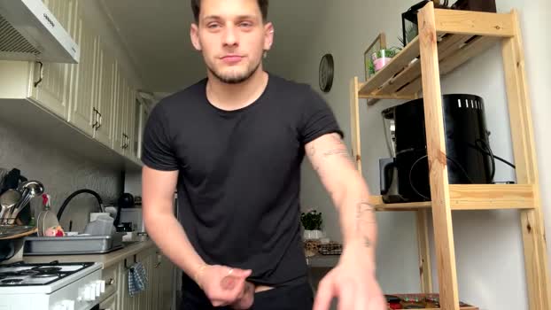 roberto_twink1 Porn Webcam SHOW @ Chaturbate 27-03-2025