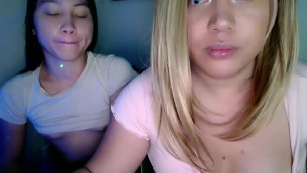 emmawatsoons Topless Webcam SHOW @ Chaturbate 27-03-2025