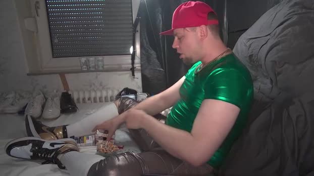 cravingboy show Webcam SHOW @ Chaturbate 29-03-2025