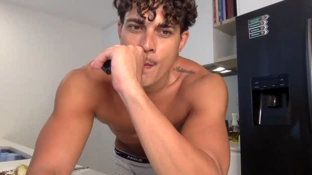 jesseexxxx fuckass Webcam SHOW @ Chaturbate 01-04-2025