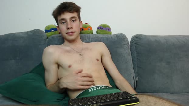 cute_brian striptease Webcam SHOW @ Chaturbate 01-04-2025