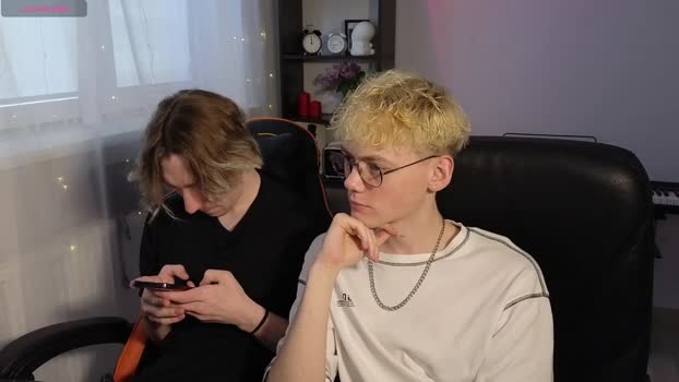 kirill_20_cm suck Webcam SHOW @ Chaturbate 02-04-2025