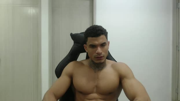 juan_gomez_1 big Webcam SHOW @ Chaturbate 03-04-2025