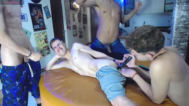 goldenjoi toys Webcam SHOW @ Chaturbate 05-04-2025