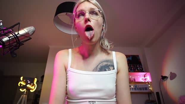 yourprettykate_ legs Webcam SHOW @ Chaturbate 05-04-2025