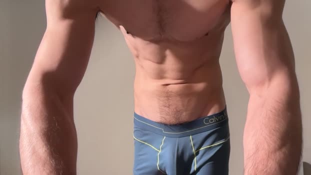 leanfindom8 show Webcam SHOW @ Chaturbate 08-04-2025
