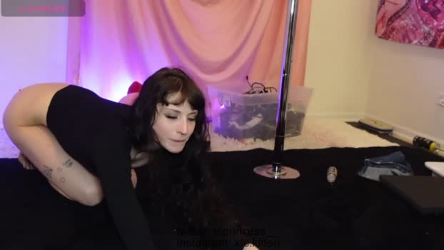 lillith_xoxo sexy Webcam SHOW @ Chaturbate 09-04-2025