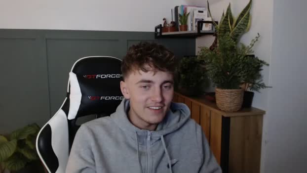 luciancrowe lick Webcam SHOW @ Chaturbate 08-04-2025