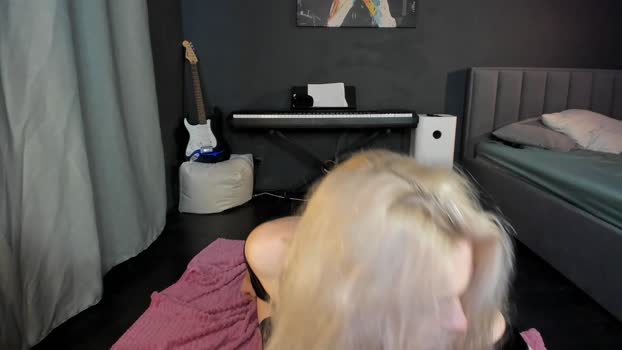 milena_marshmallows wank Webcam SHOW @ Chaturbate 09-04-2025