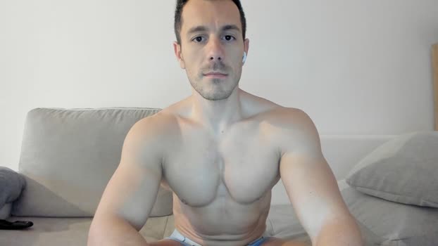roberto4ever moan Webcam SHOW @ Chaturbate 09-04-2025