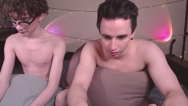 dontknowloool strip Webcam SHOW @ Chaturbate 09-04-2025