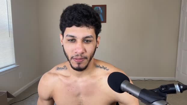 kevin9nch horny Webcam SHOW @ Chaturbate 09-04-2025