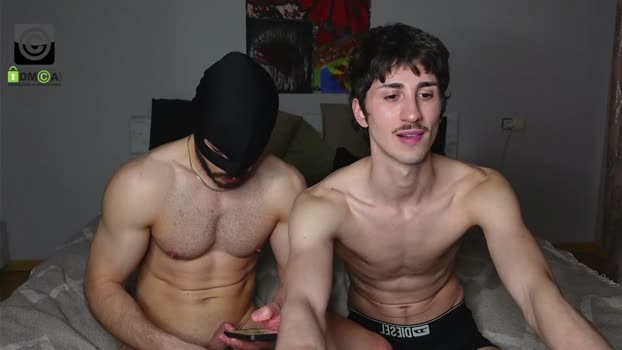 oliver_baker show Webcam SHOW @ Chaturbate 12-04-2025