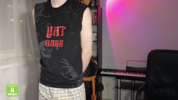 kirill_20_cm gay Webcam SHOW @ Chaturbate 13-04-2025