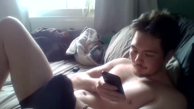 yungasianbritishtommy Video Webcam SHOW @ Chaturbate 14-04-2025