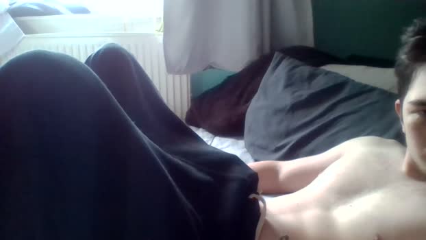 yungasianbritishtommy wank Webcam SHOW @ Chaturbate 16-04-2025
