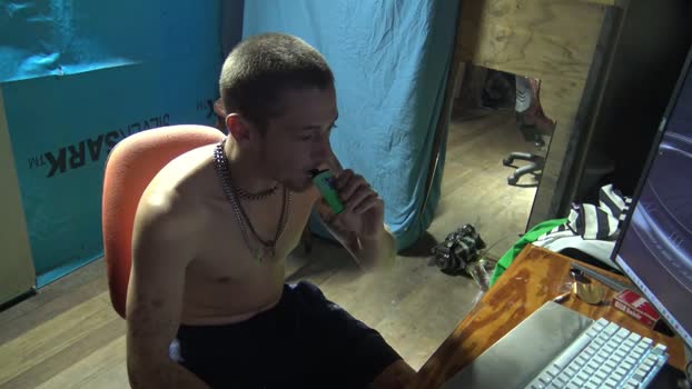 nezzey Webcam Webcam SHOW @ Chaturbate 18-04-2025