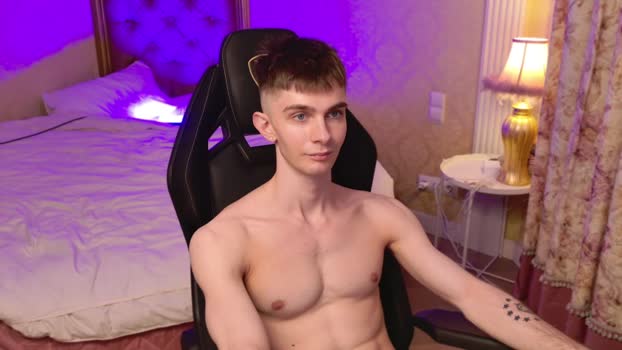 jerry_lucky bigtoys Webcam SHOW @ Chaturbate 19-04-2025