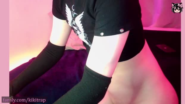 kikitrap bigballs Webcam SHOW @ Chaturbate 19-04-2025