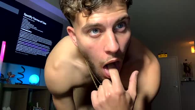 wentbrokeonstrippers ass Webcam SHOW @ Chaturbate 19-04-2025