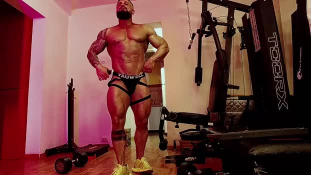 adonis_msc horny Webcam SHOW @ Chaturbate 19-04-2025