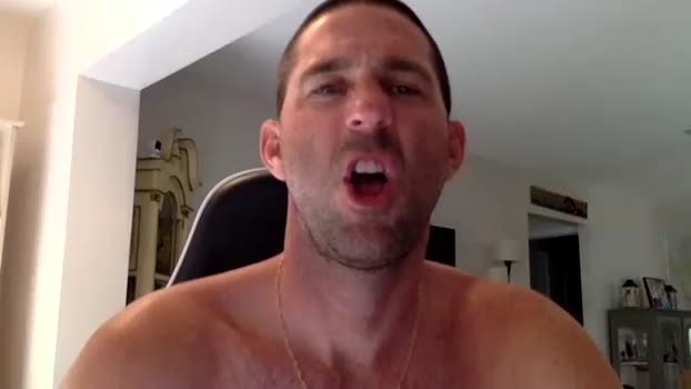 traviskenn kissing Webcam SHOW @ Chaturbate 22-04-2025