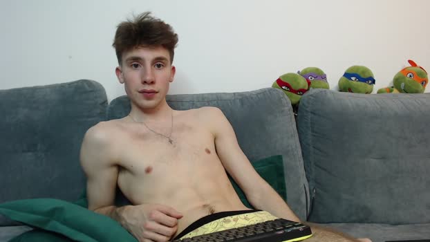 cute_brian lick Webcam SHOW @ Chaturbate 24-04-2025