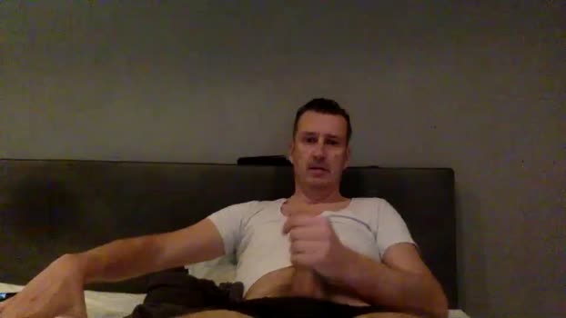magixjimmy sexyfeet Webcam SHOW @ Chaturbate 23-04-2025