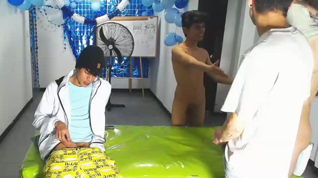 icevermilk yummy Webcam SHOW @ Chaturbate 25-04-2025
