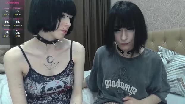 arina_rose lick Webcam SHOW @ Chaturbate 26-04-2025