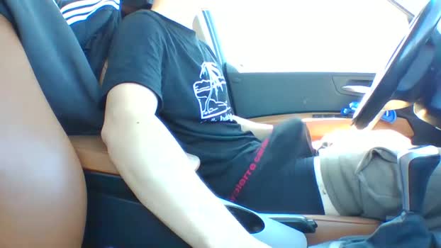 mareczek32 play Webcam SHOW @ Chaturbate 28-04-2025