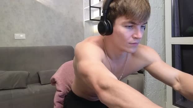 elliot_muscle04 sweet Webcam SHOW @ Chaturbate 28-04-2025