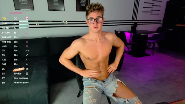 christianlevine_ XXX Webcam SHOW @ Chaturbate 30-04-2025