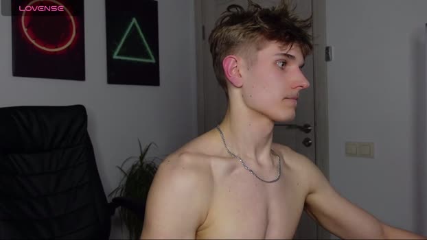 mark_karson Show Webcam SHOW @ Chaturbate 30-04-2025