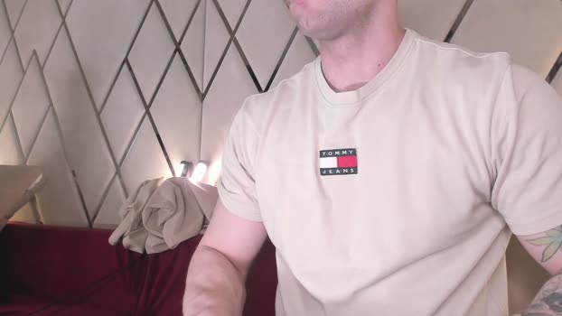 waynemiller_ naked Webcam SHOW @ Chaturbate 01-05-2025