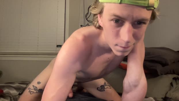 clydeaustin kiss Webcam SHOW @ Chaturbate 02-05-2025