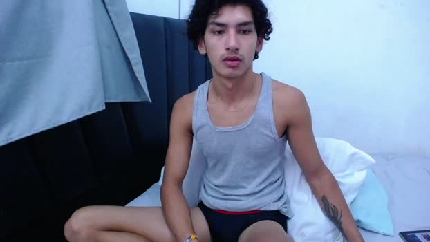 tayronx33 deep Webcam SHOW @ Chaturbate 03-05-2025