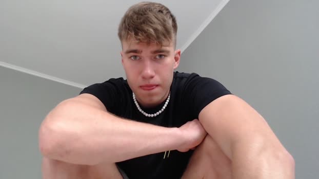 megamaxxxl love Webcam SHOW @ Chaturbate 05-05-2025