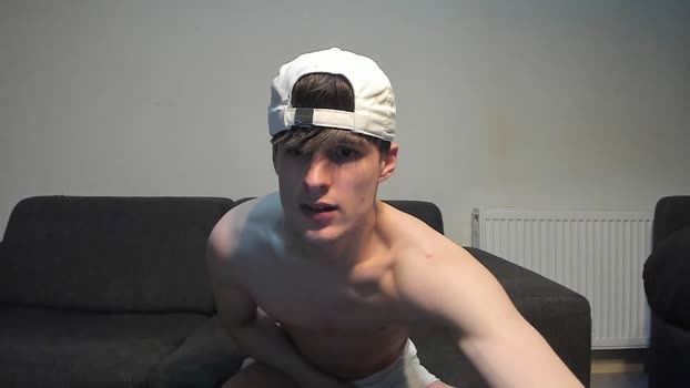 skinnyguywithbigd analtoy Webcam SHOW @ Chaturbate 05-05-2025