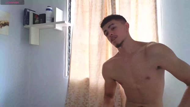 isaiashunt_ deepthroat Webcam SHOW @ Chaturbate 05-05-2025