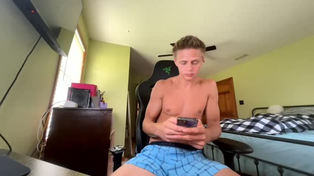 fitsexyboii moan Webcam SHOW @ Chaturbate 06-05-2025