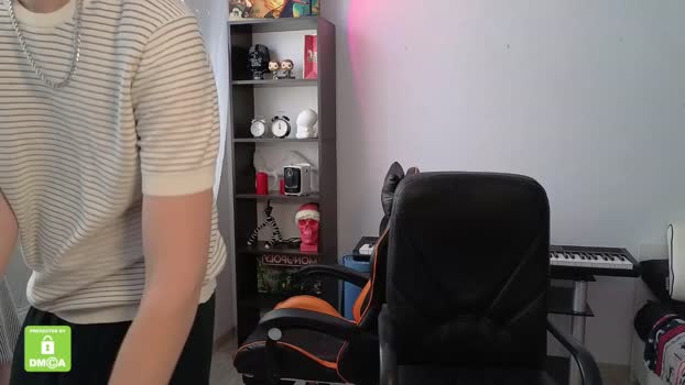 kirill_20_cm Webcam Webcam SHOW @ Chaturbate 07-05-2025