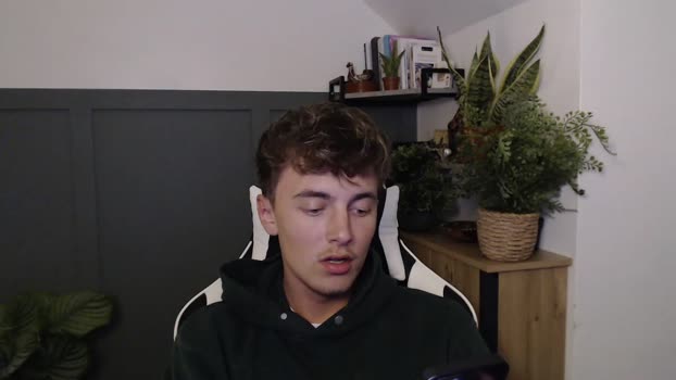 luciancrowe fuck Webcam SHOW @ Chaturbate 06-05-2025