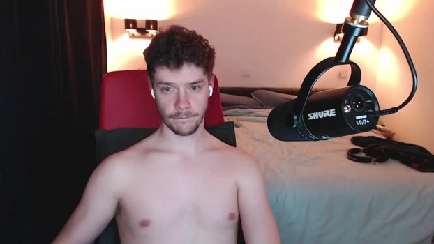ironthud bicurious Webcam SHOW @ Chaturbate 10-05-2025