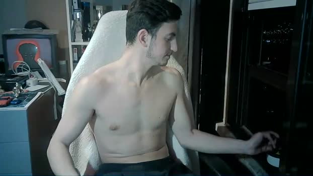 joaomuacho Topless Webcam SHOW @ Chaturbate 13-05-2025
