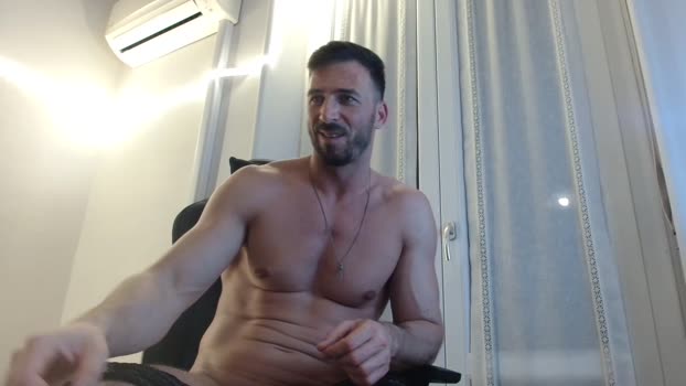 aaront0pmuscles big Webcam SHOW @ Chaturbate 14-05-2025