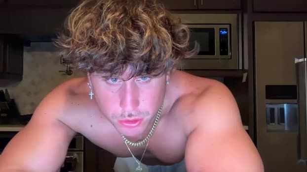 hungkingg22 prettyface Webcam SHOW @ Chaturbate 14-05-2025