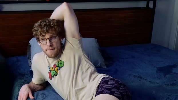 blueeyedtallguy Video Webcam SHOW @ Chaturbate 17-05-2025