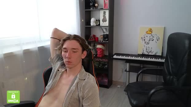 kirill_20_cm analtoy Webcam SHOW @ Chaturbate 18-05-2025