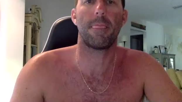 traviskenn fingering Webcam SHOW @ Chaturbate 17-05-2025